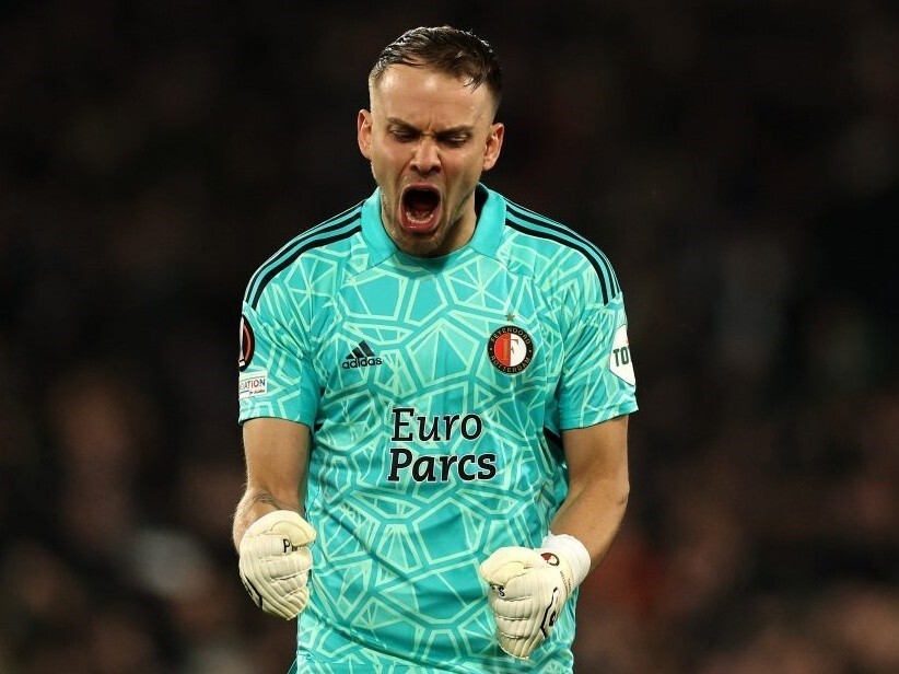 转折点费耶诺德再遭质疑；法甲加时末段攻防权衡；震撼外界；球探报告显示潜力的简单介绍